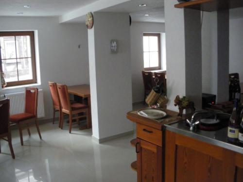 Gasthaus Traube Dettingen an der Erms Ngoại thất bức ảnh